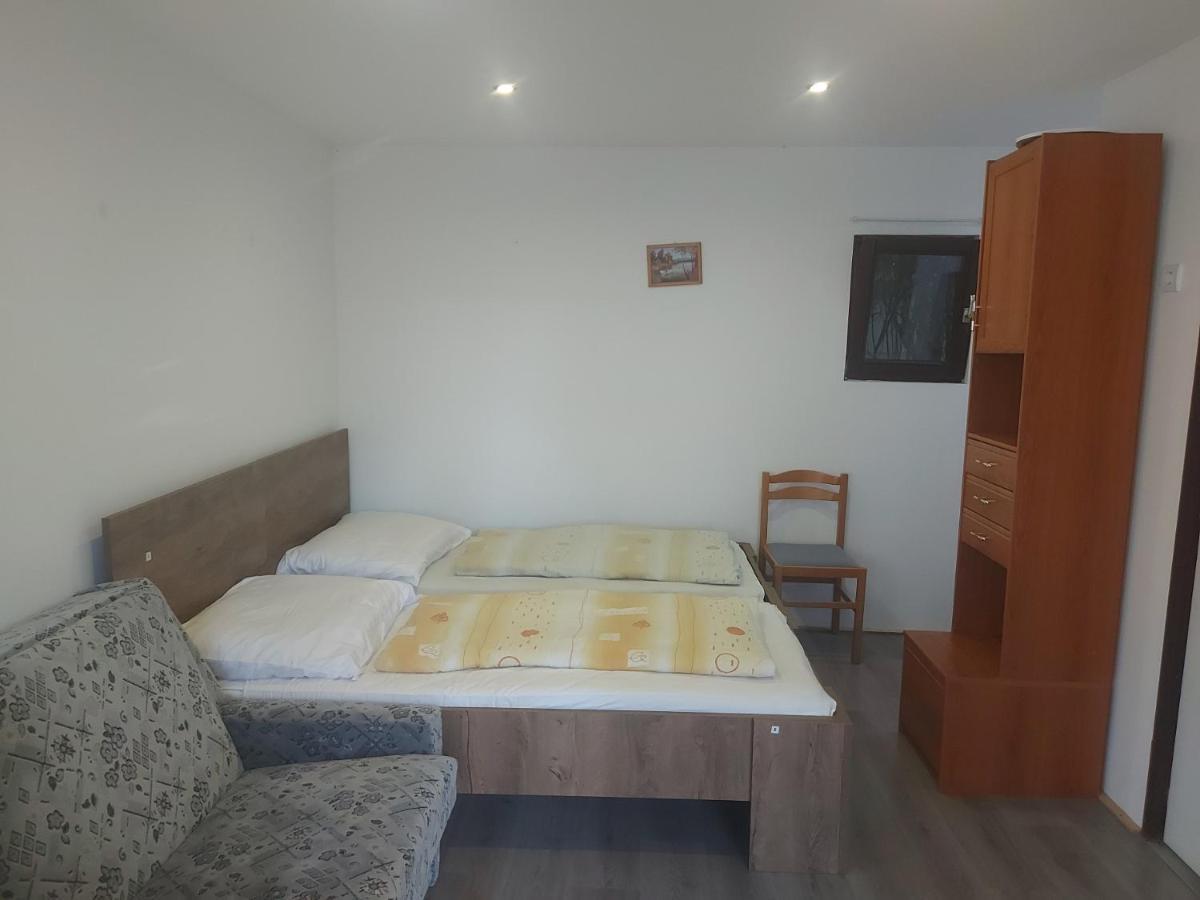 Hullám Panzió Hajdúszoboszló Exterior foto